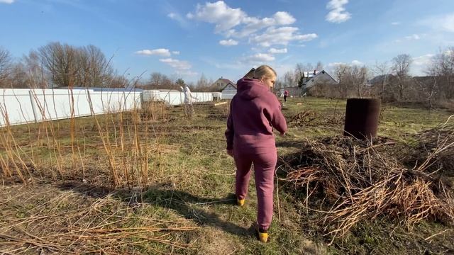 Чистая Деревня: Готовим плов по-сибирски в казане! Ставим теплицу. В гостях у сибиряков!
