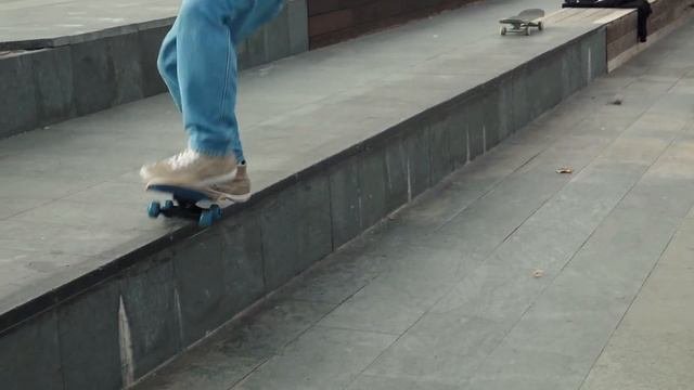 КУПИЛ СКЕЙТБОРД В ДЕТСКОМ МИРЕ за 1500 РУБЛЕЙ! Скейт из супермаркета!