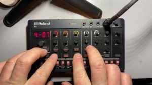 Roland Aira Compact T-8 303 Acid House Techno Jam