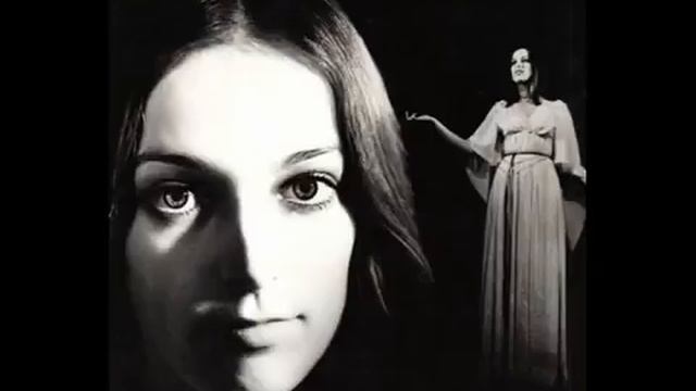 Gintarė Jautakaitė В горнице моей светло... смотреть онлайн