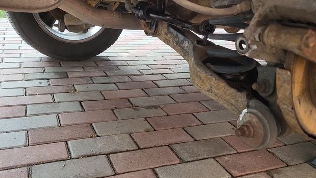 Замена заднего верхнего поперечного рычага KIA SPORTAGE 3 смотреть онлайн