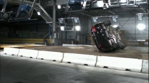 BMW 7 series Crash Test