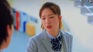 популярная девочка влюбилась в ботаника💞🌺