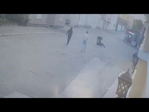 Столичные полицейские задержали 17-летних приезжих молодых людей, подозреваемых в грабеже