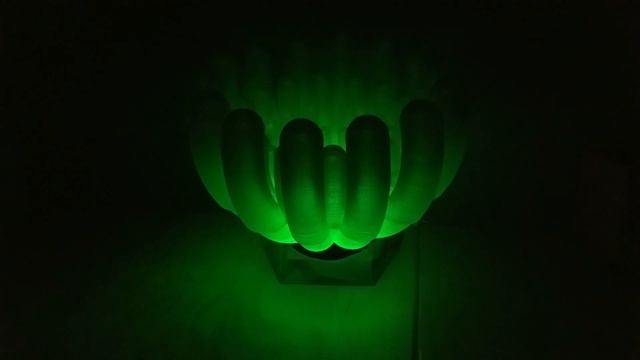 Alexa Anemone Glowing смотреть онлайн