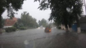 Ливень в Каховке