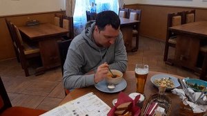 Обзор заведения пельменная Екатеринбург. Вернулся через 30 лет. Что поменялось с моего детства. съе