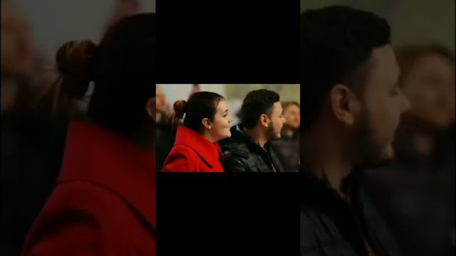 молодежь поет русскую песню на украинском вокзале смотреть онлайн