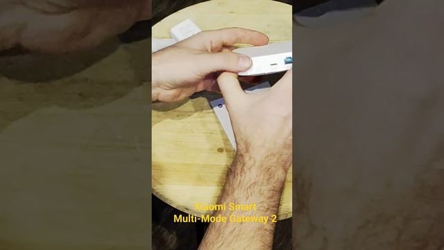Распаковка - Блок управления умным домом Xiaomi Smart Gateway 2 DMWG03LM #xiaomi #mihome #smarthome смотреть онлайн