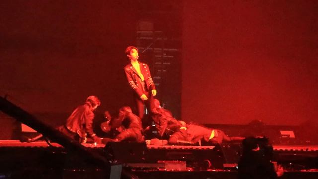 230218 CIRCLE CHART ENHYPEN 엔하이픈 ONE IN A BILLION + FUTURE PERFECT + FEVER 직캠 смотреть онлайн