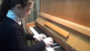 Ж.Шмит-Сонатина A-dur(исп.Цовян Мариетта-4 кл.)