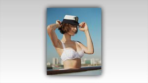 Кэтрин Белл (Catherine Bell) в фотосессии для журнала FHM (июль 2002).