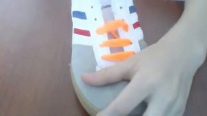 Копия видео шнуруем кроссы кедовой шнуровкой