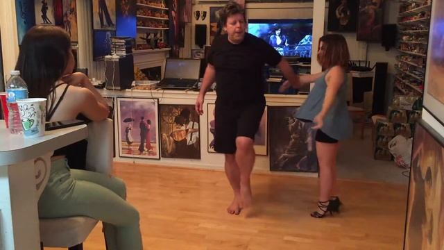 Gabe and Meghan dancing - "Dernière Danse" смотреть онлайн