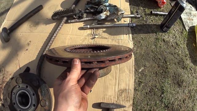 Замена подшипника задней ступицы на Iveco Daily. Решение вопроса с ABS? Но это не точно #48 смотреть онлайн