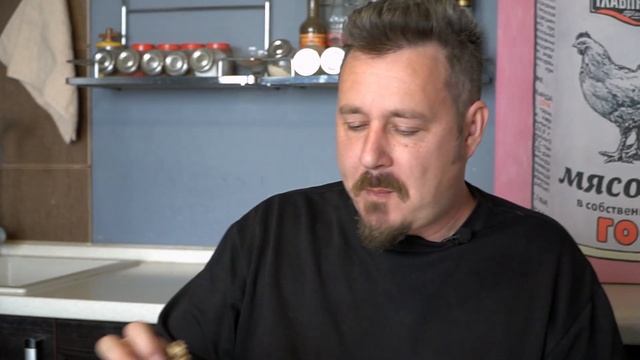 Чокопай против Угостинца и Мультипряника