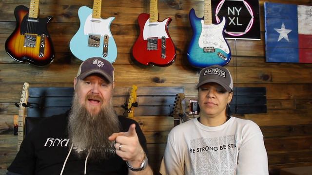 Coronavirus and Guitars? Color Guitar Strings? Not enough Left Handed Guitars? #ASKRNA Episode 248 смотреть онлайн