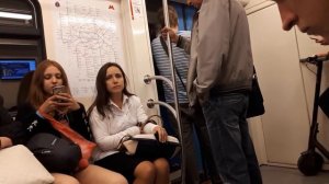 Псих в Московском метро