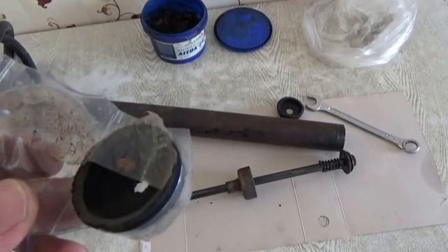 Автомобильный ручной насос СССР. Замена манжеты. Срок эксплуатации уже 50-55 лет
