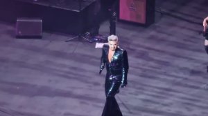 ADAM LAMBERT - I CAN'T STAND THE RAIN - Live in London
