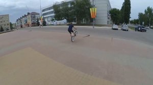 Покатушки на велосипеде | Стант на велосипеде | Stunt (Удаленное видео с канала Жека Стантер)