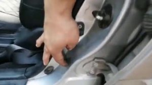 Как узнать какое давление должно быть в шинах автомобиля и какой радиус колёс надо приобрести .