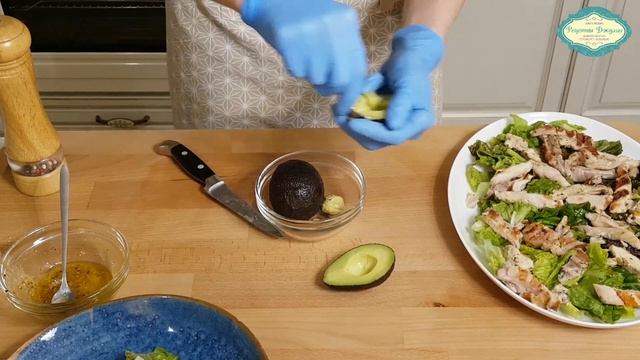 САЛАТ С КУРИЦЕЙ И ИНЖИРОМ станет фаворитом на вашем новогоднем столе??? Рецепты Джулии?