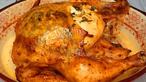 Как приготовить сочную курицу в духовке