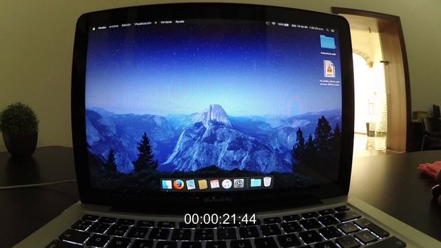 Cuanto tarda en encender un MacBook Pro con un disco de estado sólido?