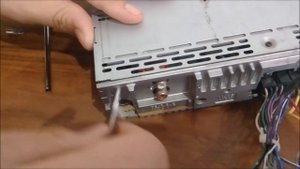 Как сделать антенну для авто магнитолы своими руками за 5 минут!
