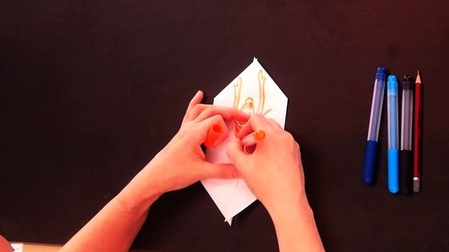 Подвижные игрушки: балерина из бумаги. Игрушка оригами для детей