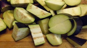 Баклажаны с болгарским перцем и чесноком