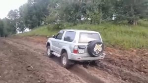 Прадо 90 буксуем, подъем в гору.