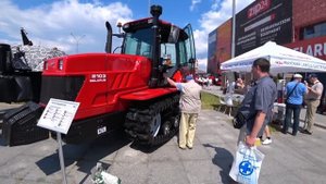 ГУСЕНИЧНЫЙ BELARUS 2103 НА РЕЗИНОВОЙ ГУСЕНИЦЕ