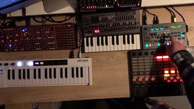 JD-08 Roland Boutique  первые шаги