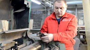 Обслуживание рейсмусового станка - чистка, замена ножей, настройка