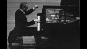 Albeniz: Malaguena op. 71 no. 8 - Arturo Benedetti Michelangeli, piano