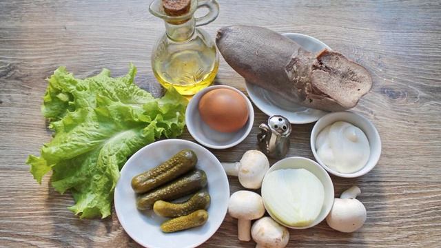 Салат Выборгский с языком