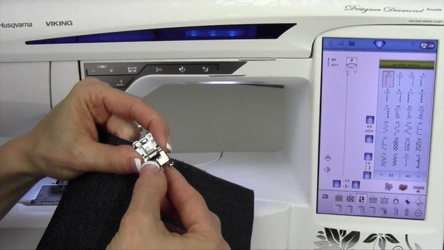 Husqvarna Viking Designer Diamond 30 Denim Jeans Hem смотреть онлайн