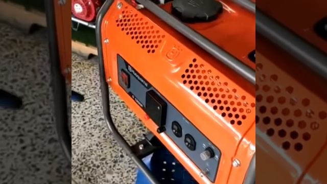 Generador Husqvarna g1300p cortesía agromaquinaria los andes. смотреть онлайн