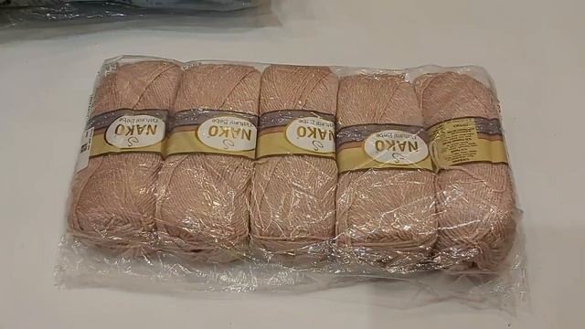 ОБЗОР ПРЯЖИ С НОВИНКАМИ ОТ ЯРНАРТ//1 ЧАСТЬ смотреть онлайн