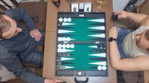 Короткие нарды (BACKGAMMON) - Как играть и как выигрывать?