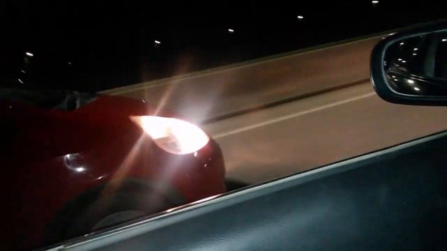 Honda Fit 1.3 vs Subaru legacy 2.0 смотреть онлайн