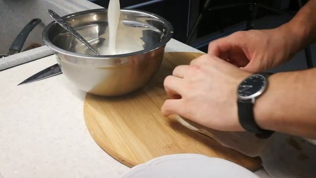 Быстрый перекус. Сосиски в лаваше. Дети счастливы.