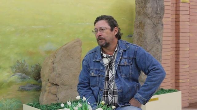 Интервью в музее смотреть онлайн