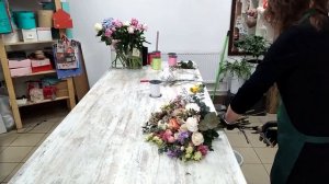 Букет во французском стиле. Собираем и упаковываем. French-style bouquet in a modern design