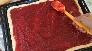 Пирог с вишневым джемом | Сладкий пирог