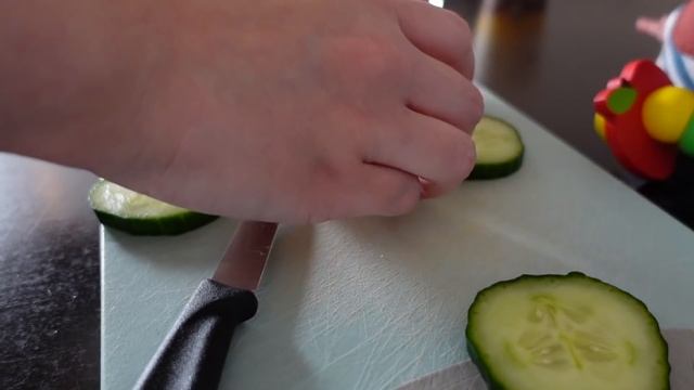 Guinea Pig W(h)eek in the Life | Week in the Life of 5 Guinea Pigs | Pigmas 2021 смотреть онлайн