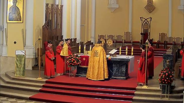 Божественная Литургия 13.02.2022 в 15:30 смотреть онлайн