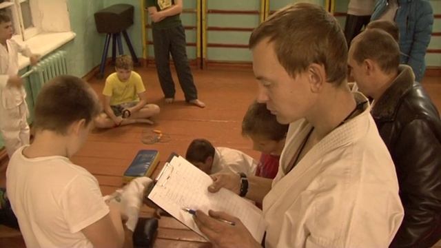 Соревнования по ОФП и вручение сертификатов смотреть онлайн